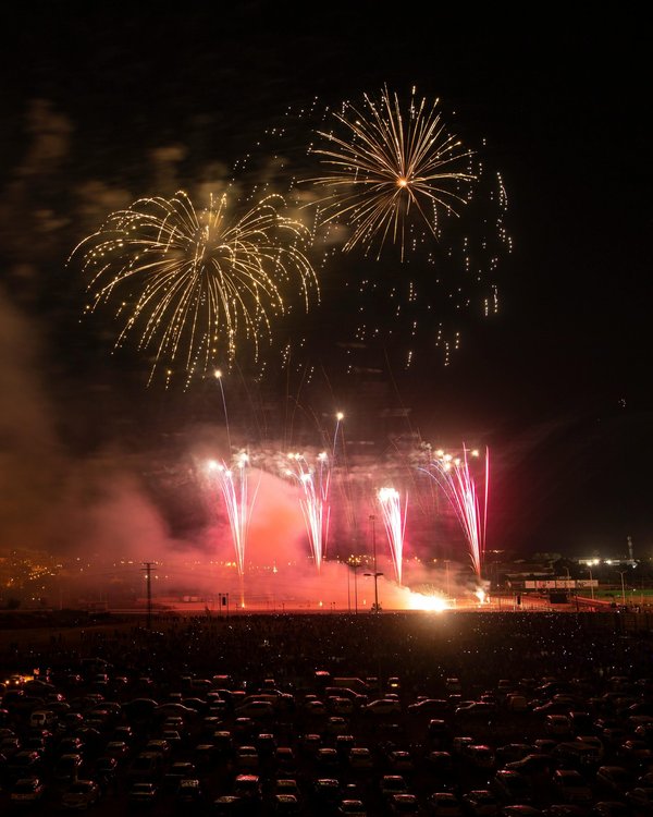 Éveillez vos sens avec le spectacle lumineux "pupitres"